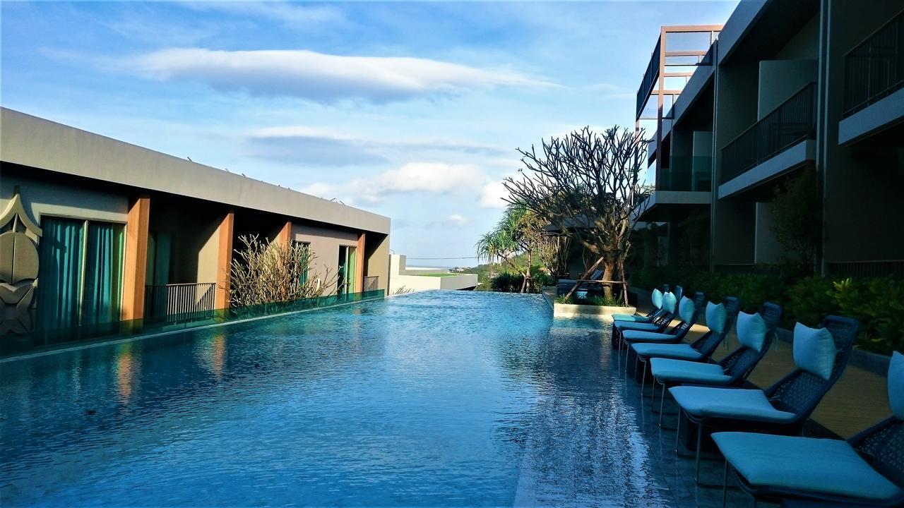 ホテル マイ ハウス パトン ヒル【SHA Extra+認定】 エクステリア 写真 The swimming pool at the hotel